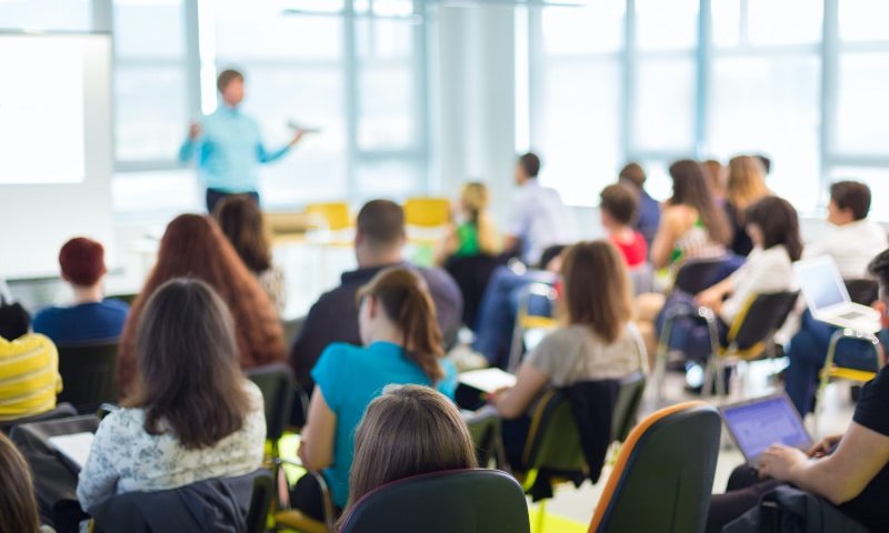 Academic Freedom in English Law: The Tension Between Libertarian and Communitarian Conceptions