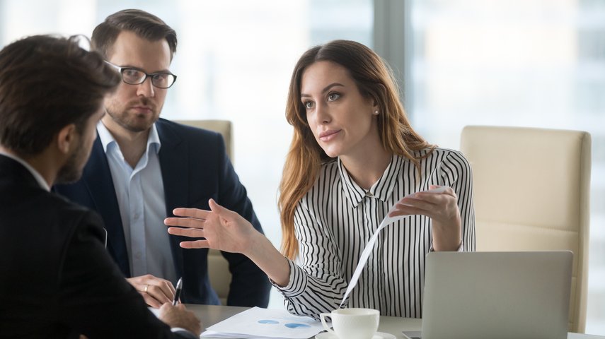 Managing Conflicts of Interest in UK Company Board of Directors Meetings